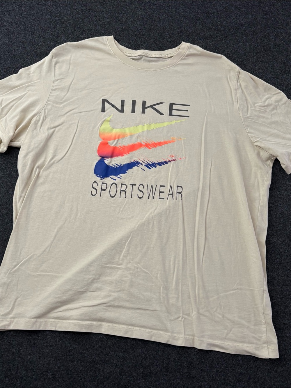 The Nike Tee Mens 3XL Cream 3 Swoosh Big Logo Bright Graphic Crewneck T-Shirt